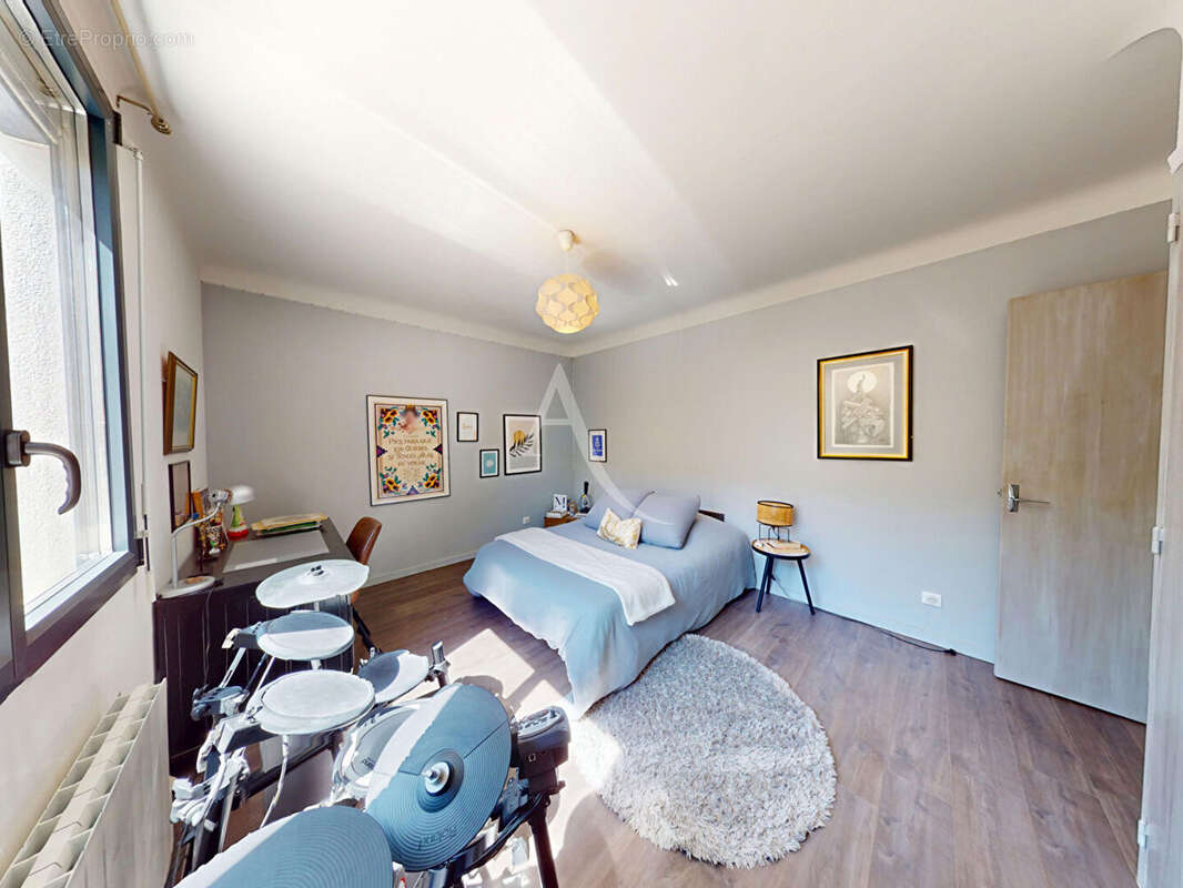 Maison à LEZIGNAN-CORBIERES