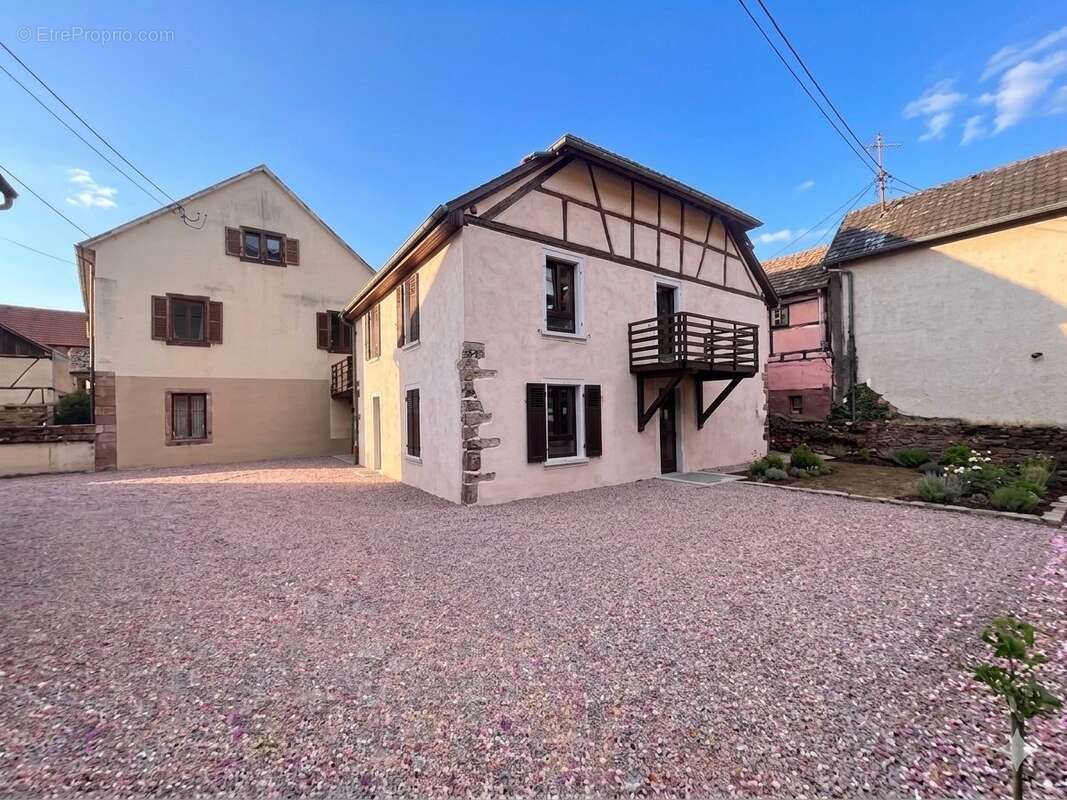 Appartement à CHATENOIS
