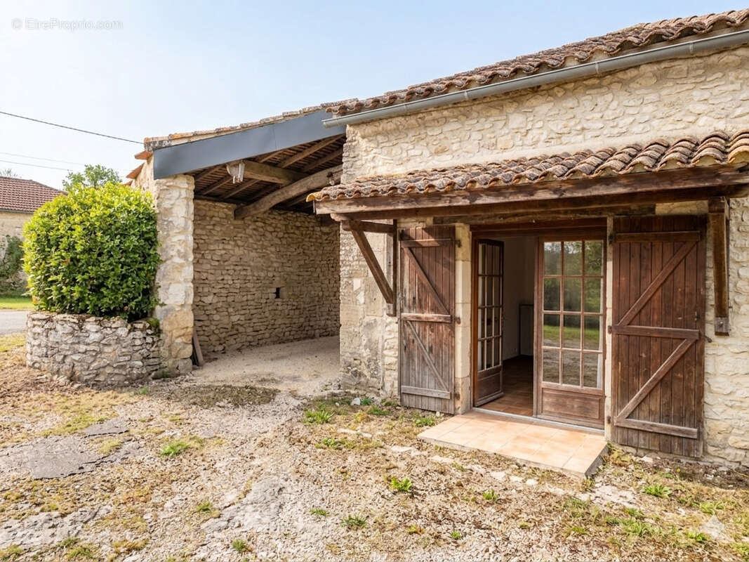 Ancien corps de ferme rénové   Cadre verdoyant   Secteur Monflanquin - photo 17