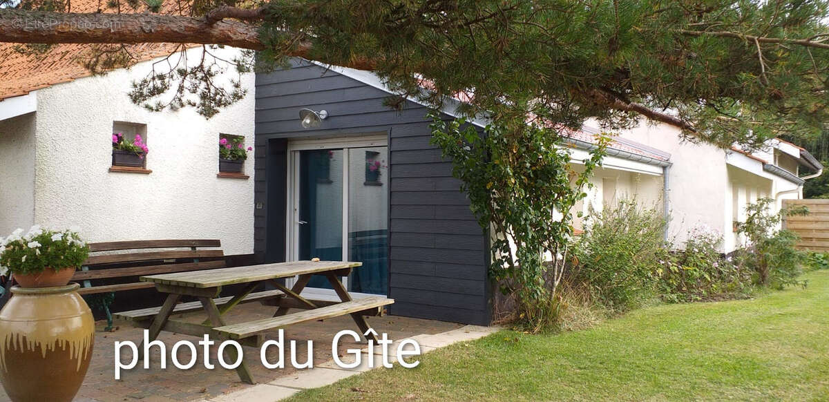 Maison à GROFFLIERS