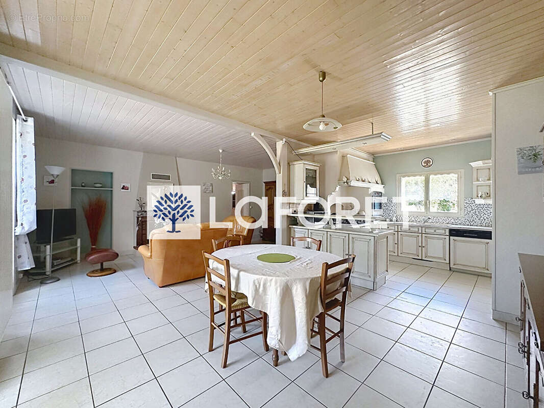 Vente maison saint-generoux - photo 4