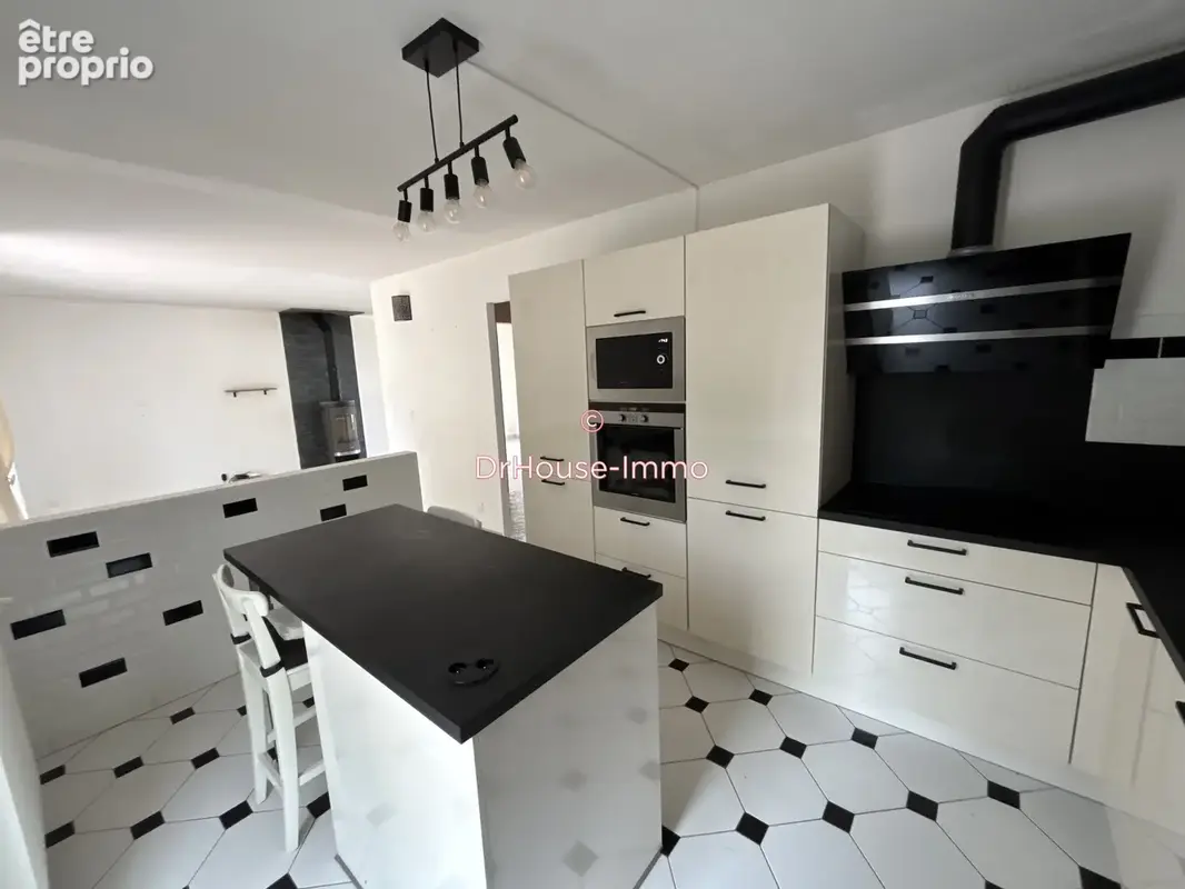 Maison 5 pièces 130 m² à vendre à Fublaines (77470) - photo 6