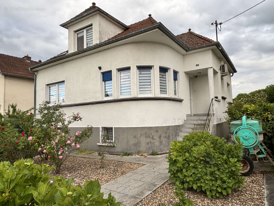 Maison à VAUDRECHING