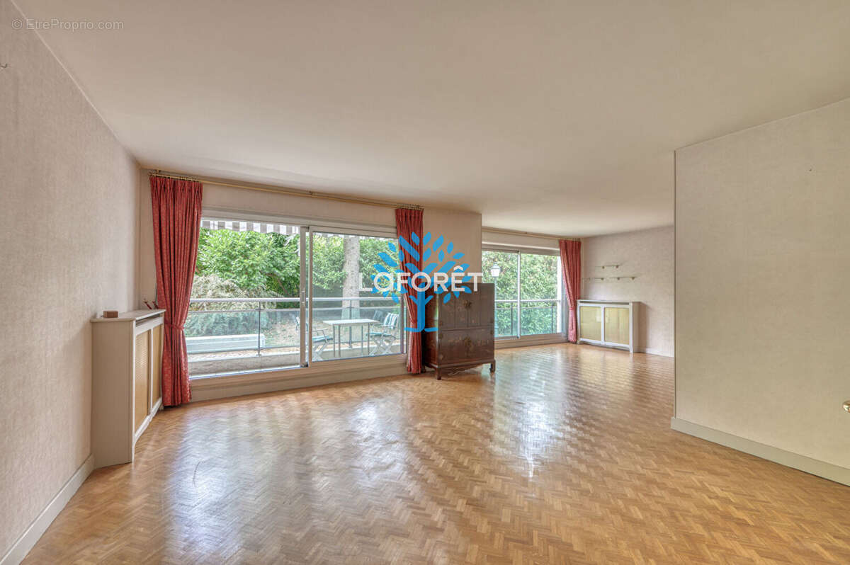 Appartement à SEVRES