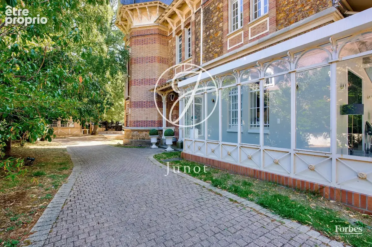Sèvres - MONESSE - Maison meulière - 473m² - 5 chambres - Terrain 1500m² - photo 13