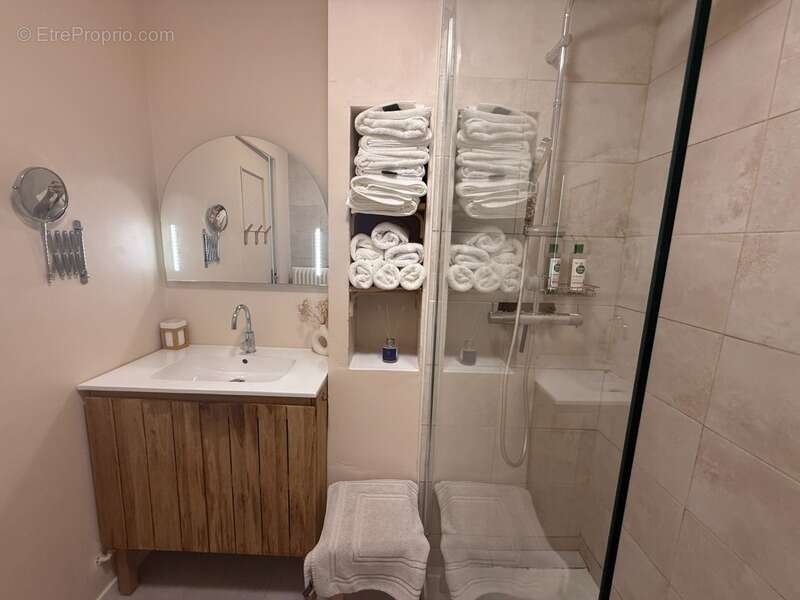 Appartement à CARRY-LE-ROUET