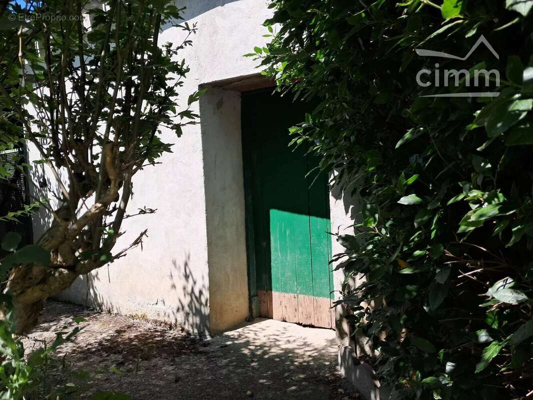 Maison à COUIZA