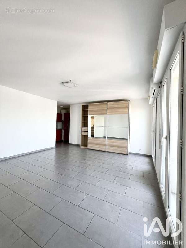 Photo 2 - Appartement à LE BOURGET