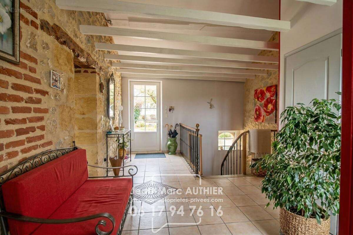 Maison à SAINT-CYPRIEN