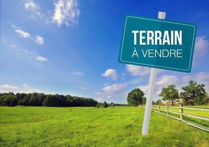 Terrain 1200 m² à La Neuville-Aux-Joutes  - photo 9