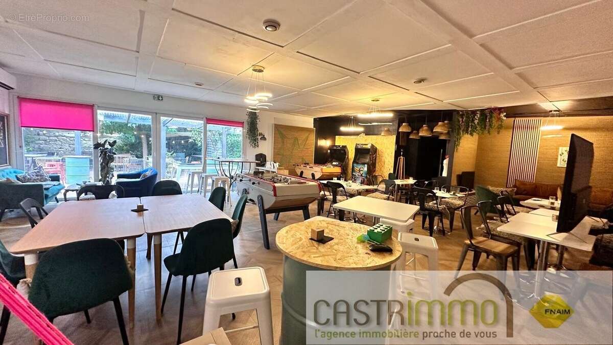 Commerce à CASTRIES