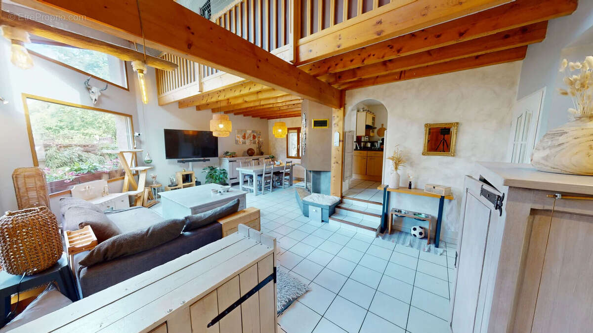Maison à GIERES