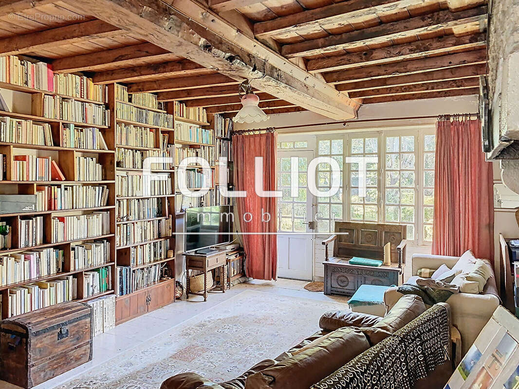 Maison à SAINTE-MARIE-DU-MONT