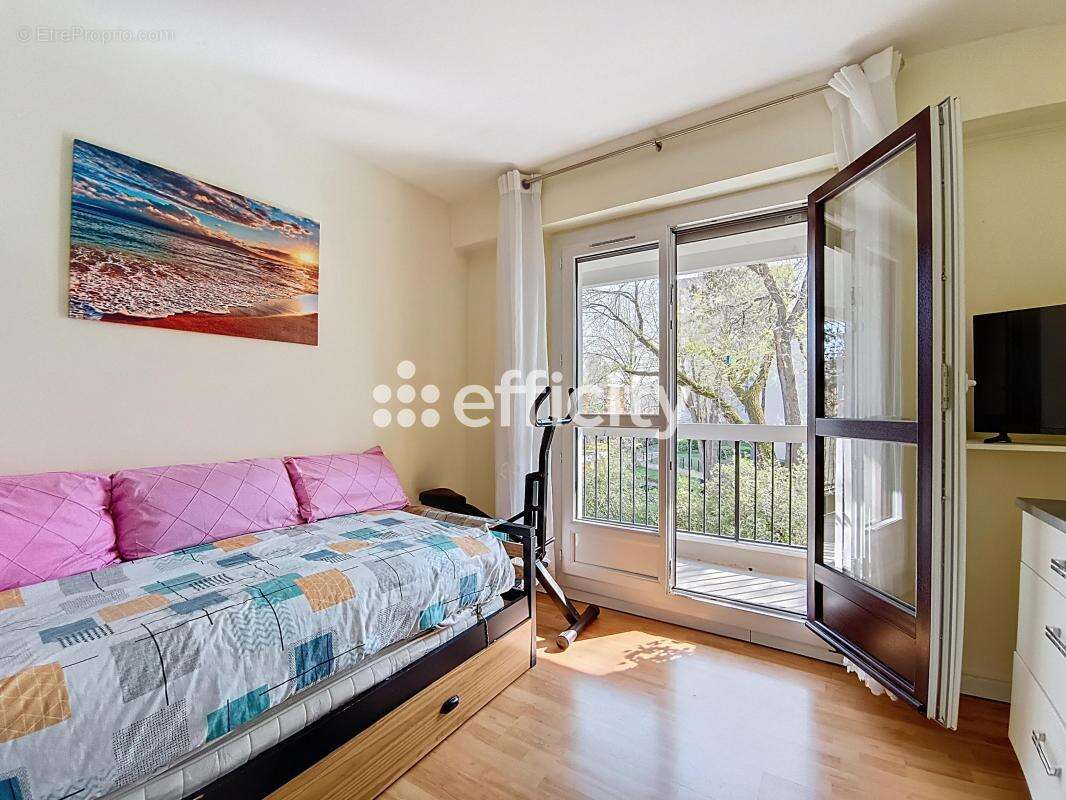 Appartement à SAINT-GRATIEN