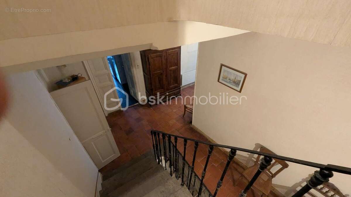 Maison de maître de 200m² - photo 9