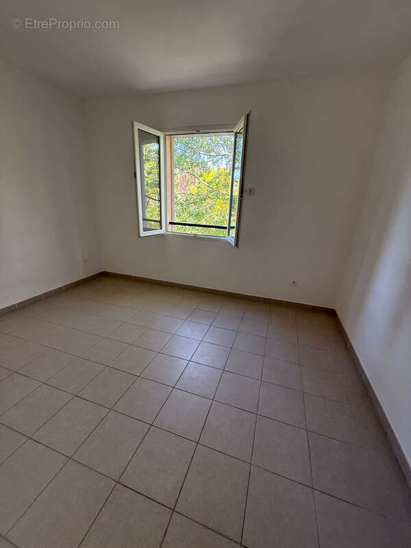 Maison à BOISSET-ET-GAUJAC