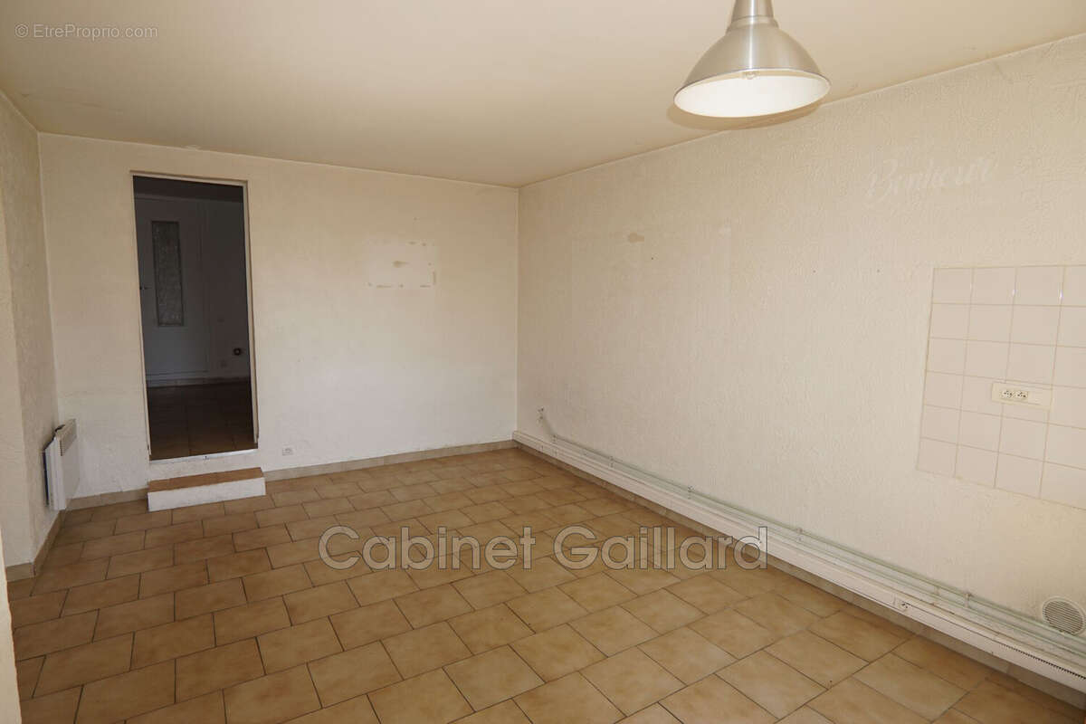 Appartement à PEYMEINADE