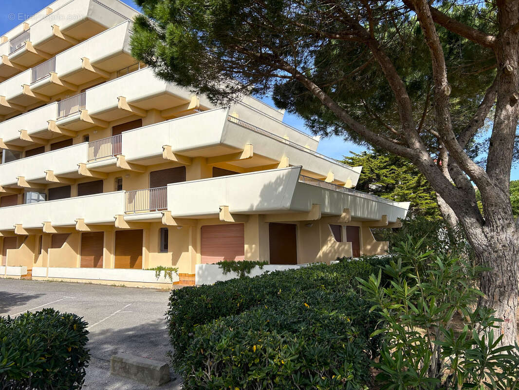 Appartement avec parking dans résidence du front de mer - photo 12