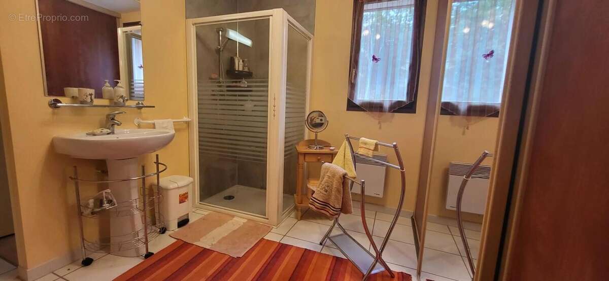 Maison à GAGEAC-ET-ROUILLAC