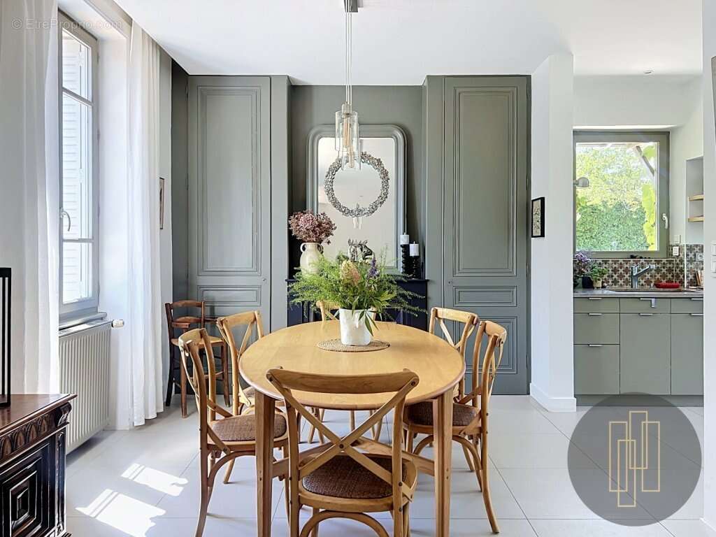 Maison à SAINT-GERMAIN-AU-MONT-D'OR
