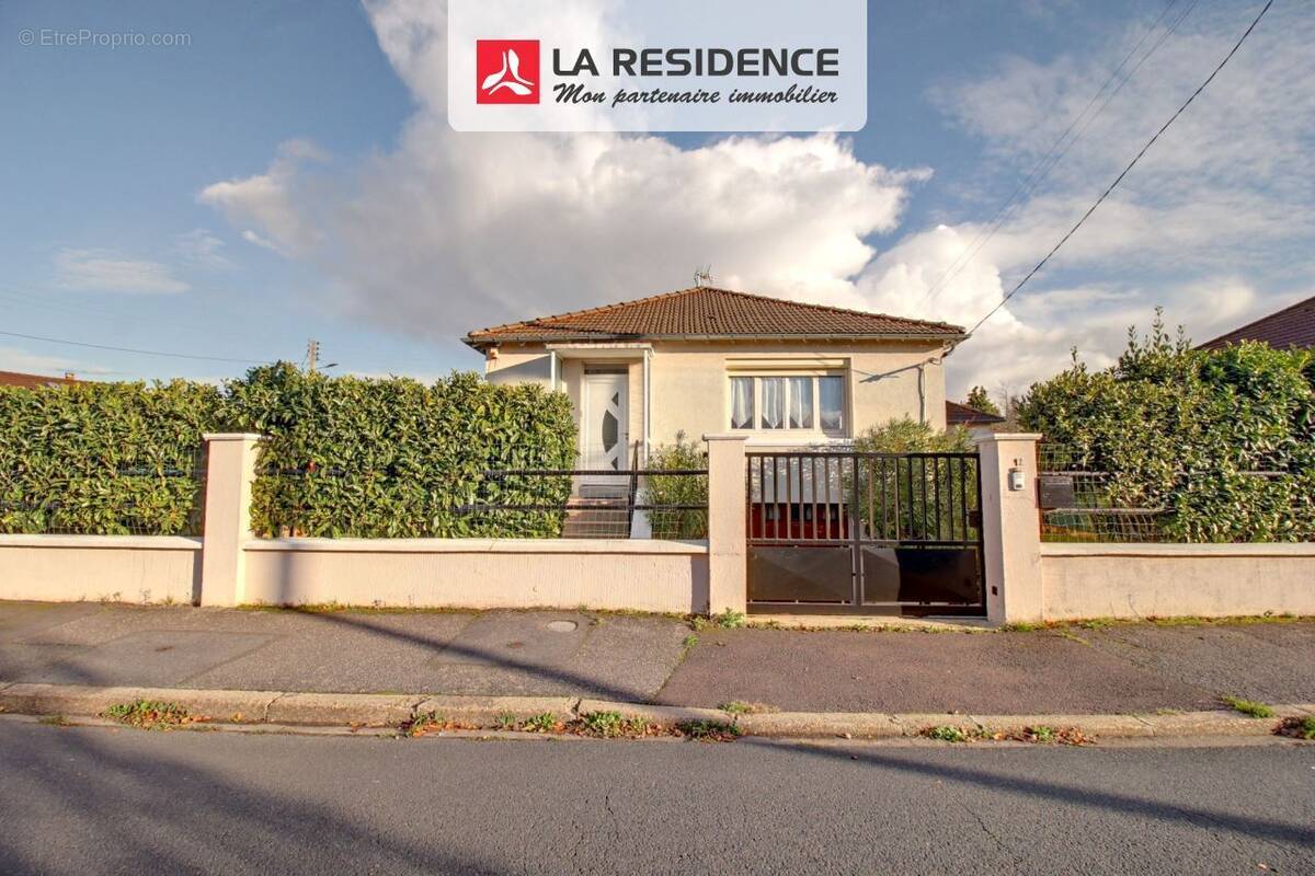 Maison à CONFLANS-SAINTE-HONORINE