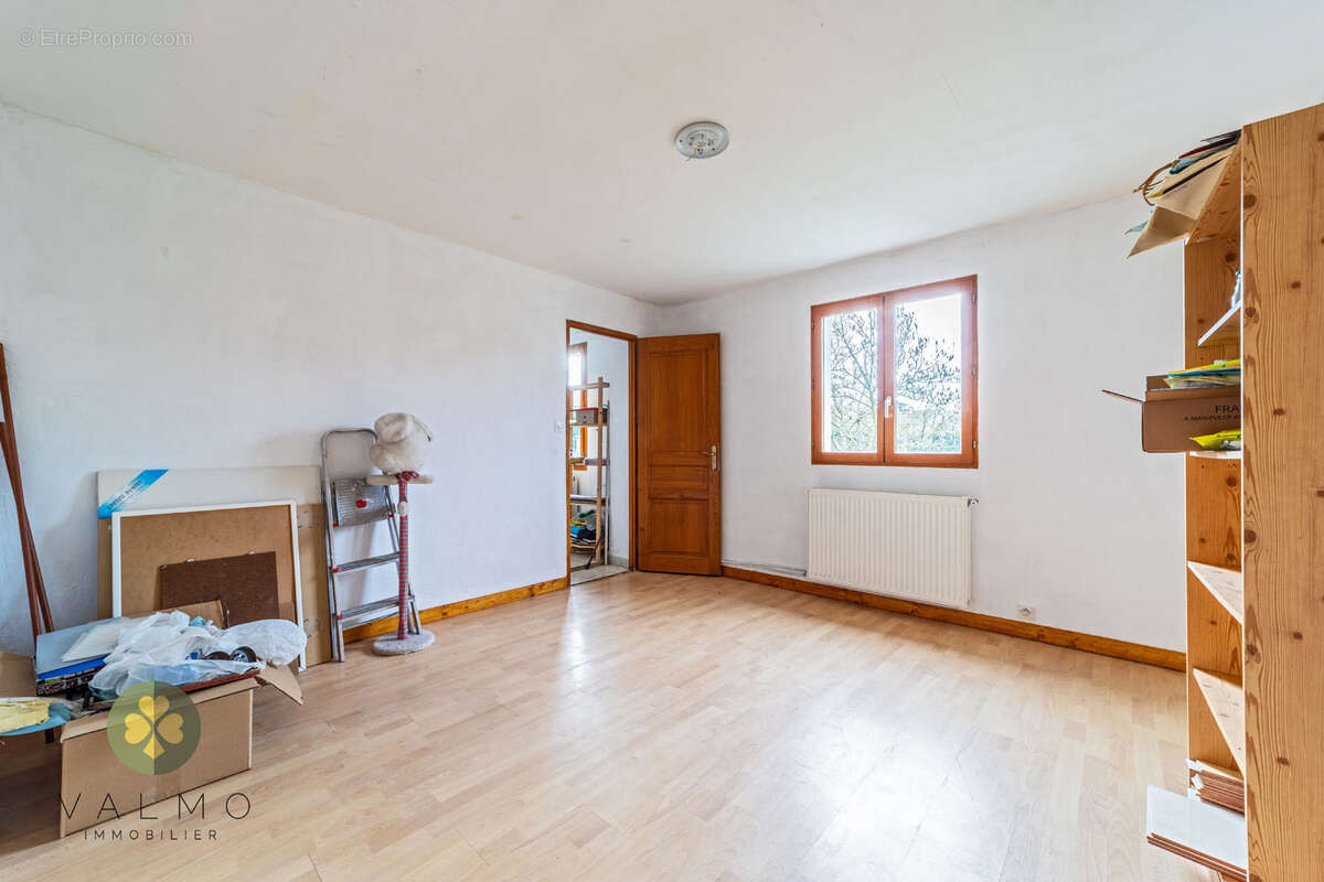 Maison à TACOIGNIERES