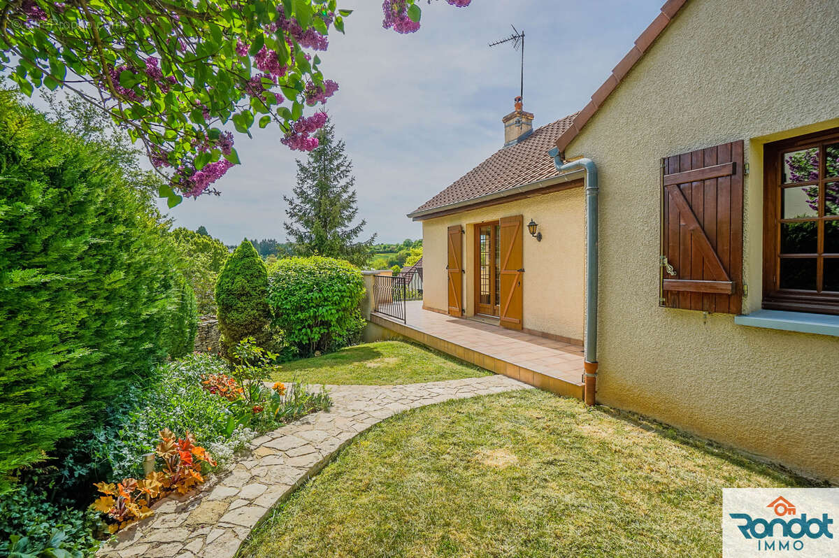 Maison à MESSIGNY-ET-VANTOUX