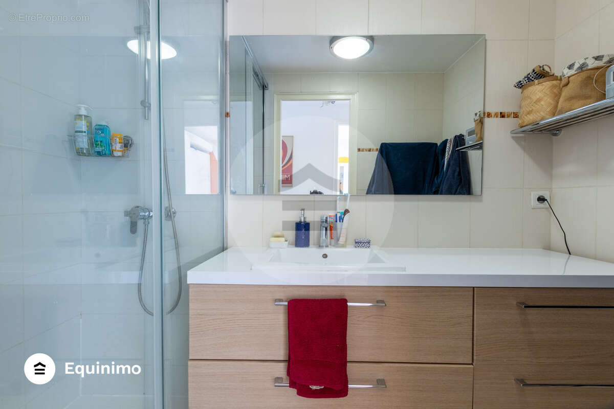 Appartement à PARIS-10E