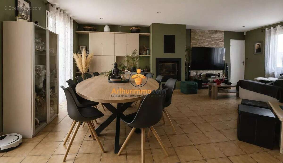 Maison à SEMEAC