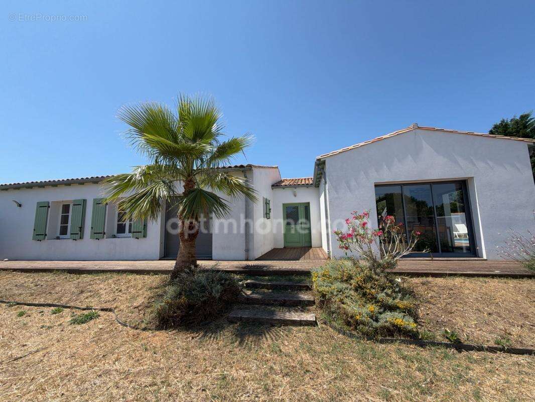 Villa d’architecte de plain-pied – la couarde-sur-mer (plage à pied) - photo 17