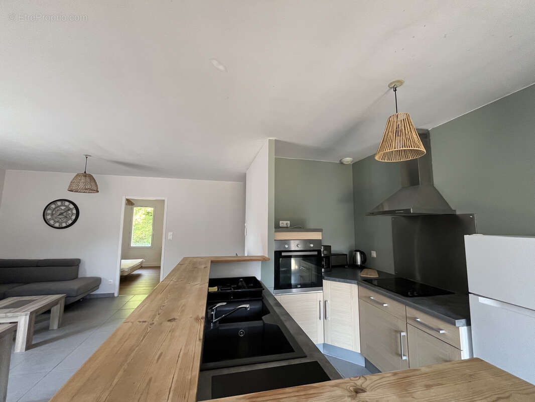 Maison au coeur du village- sans travaux - photo 5