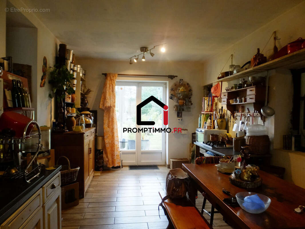 Maison à CHARENTON-DU-CHER