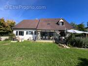 Maison à NUITS-SAINT-GEORGES