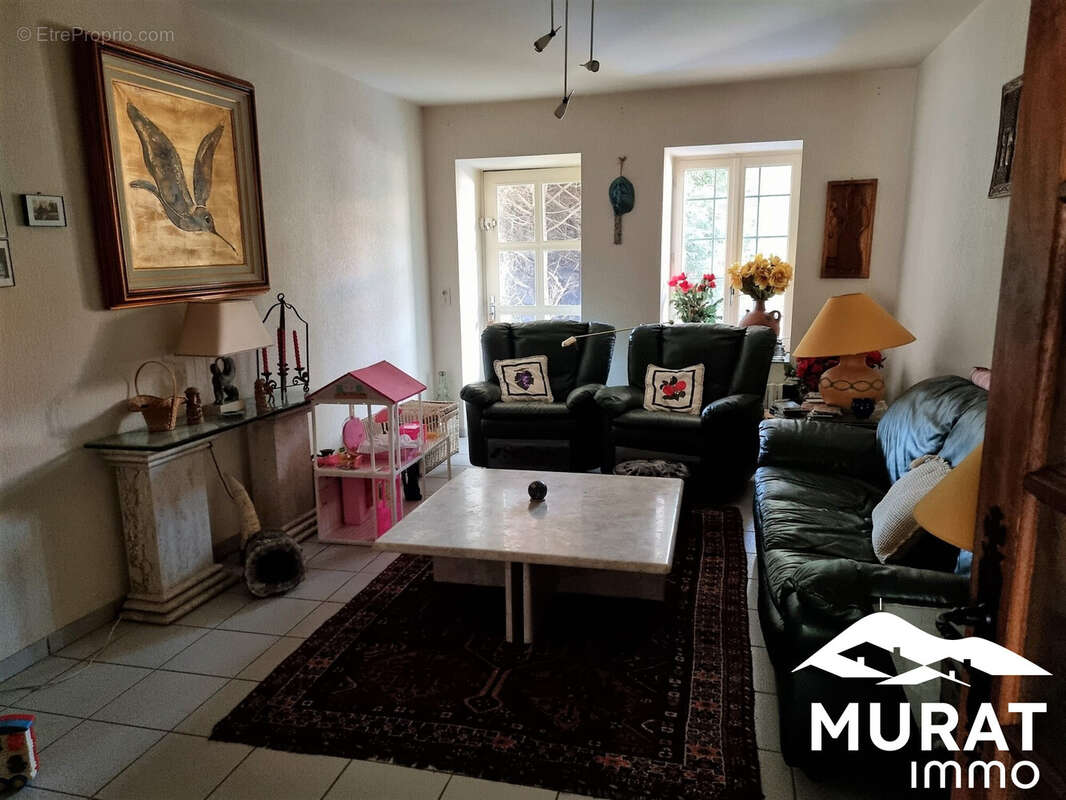 Maison à VEYRE-MONTON