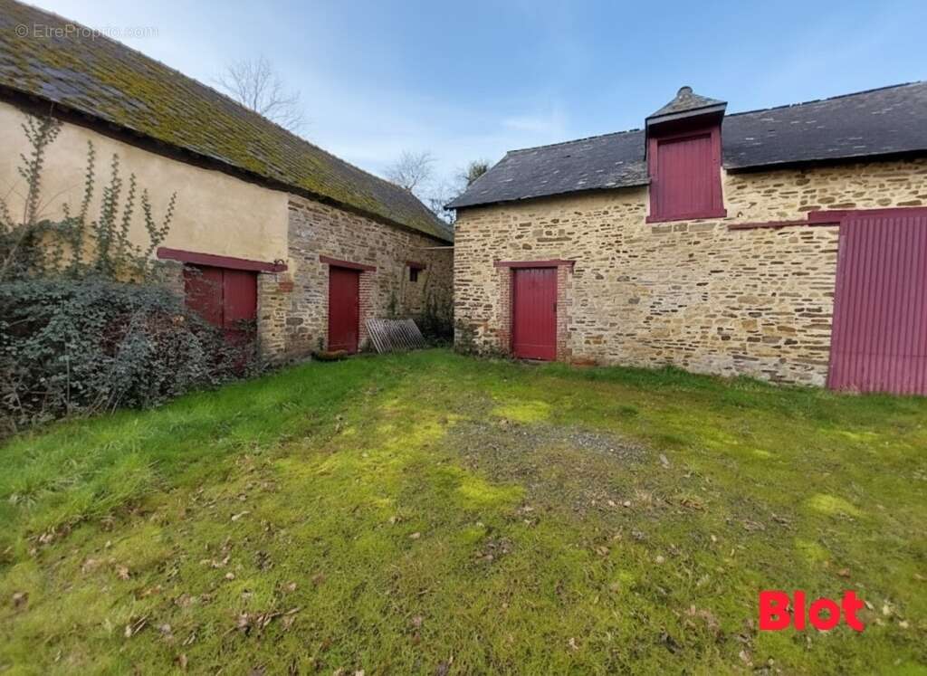 Maison à JANZE