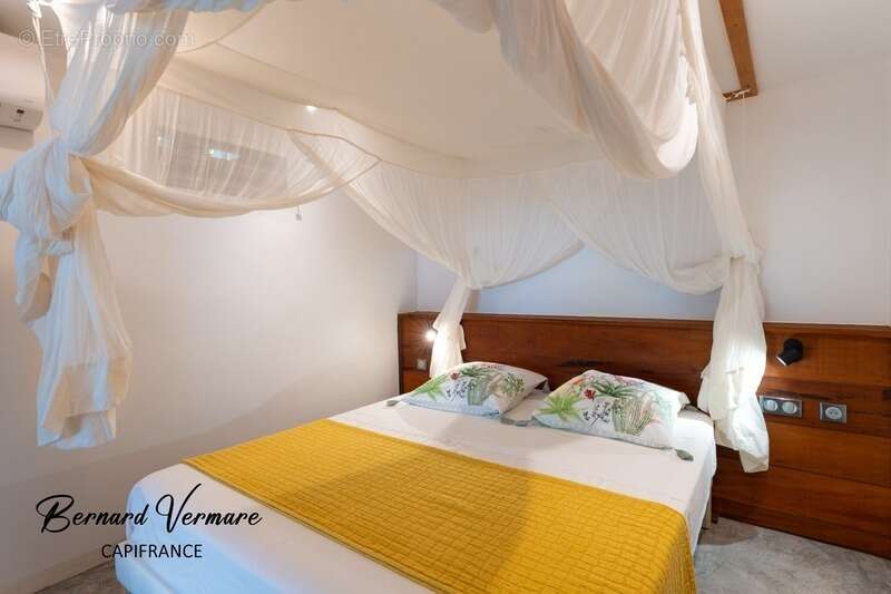 Maison à GRAND-BOURG