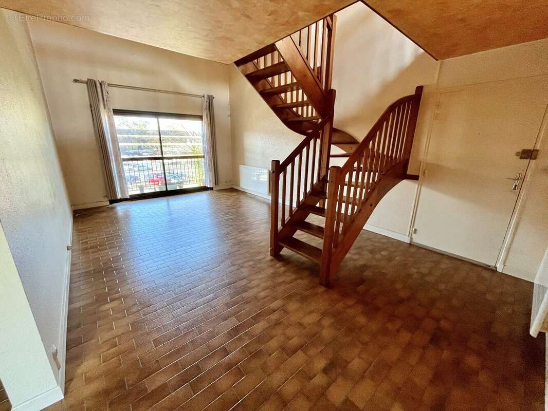 Appartement à MARVEJOLS