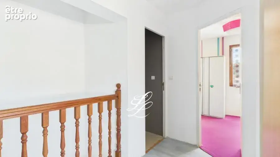 Maison 209 m² à Saint-Gervais-En-Belin  - photo 96
