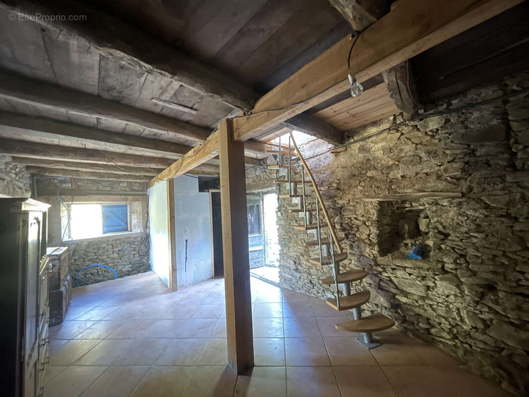 Maison à BALAGUIER-SUR-RANCE