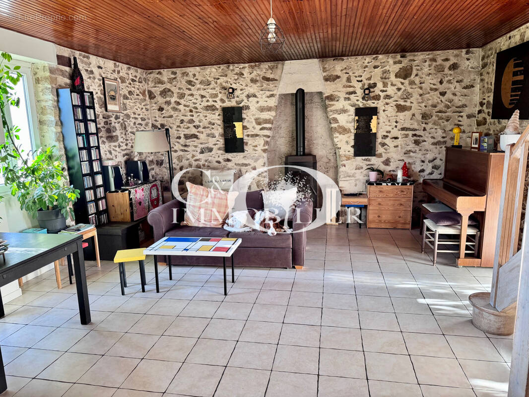 Maison à TOUVOIS