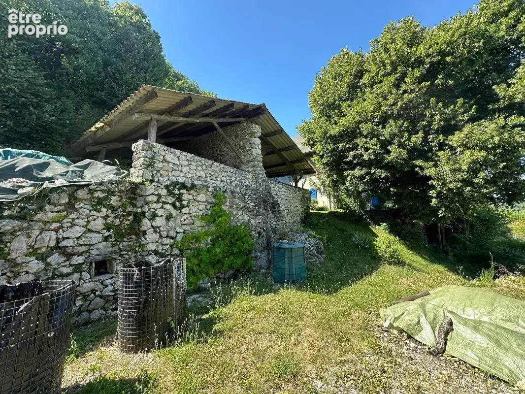 Vallières-sur-fier – batisse de caractere  vue d’exception et potentiel d’agrandissement - photo 15