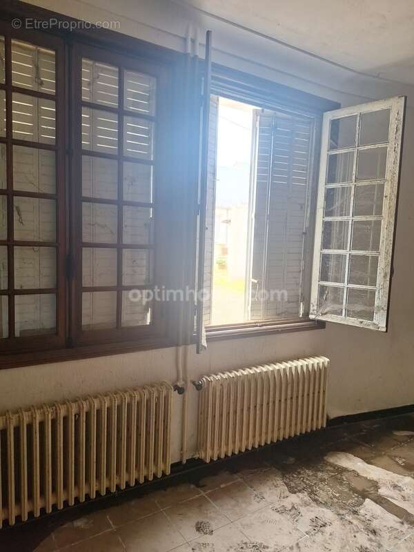 Maison à BESSE-SUR-BRAYE