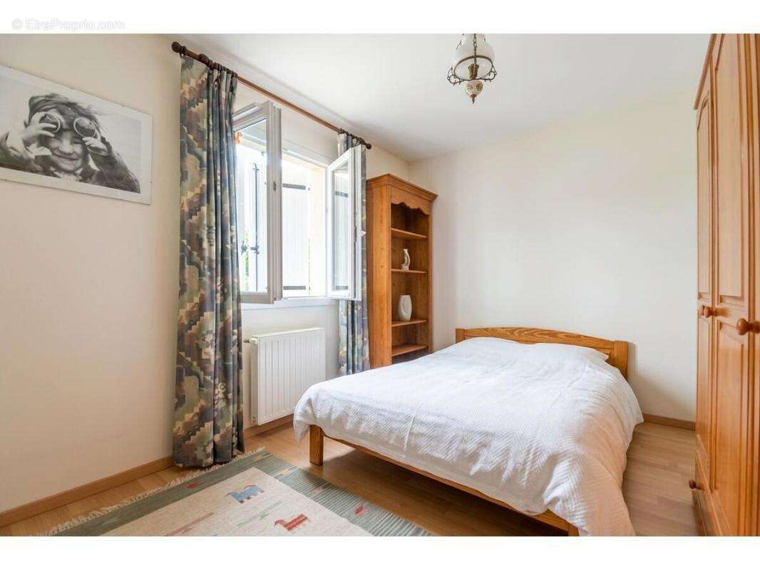 Maison 123 m² à Le Fieu  - photo 8