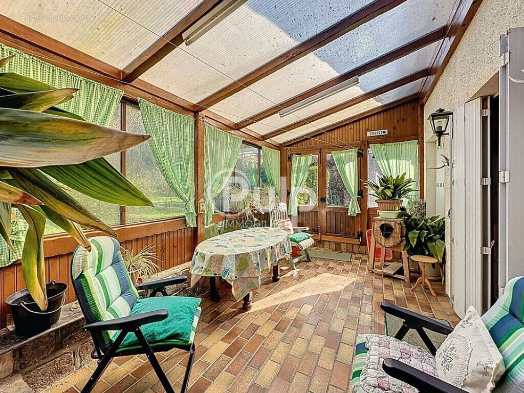 Maison à REGNAUVILLE