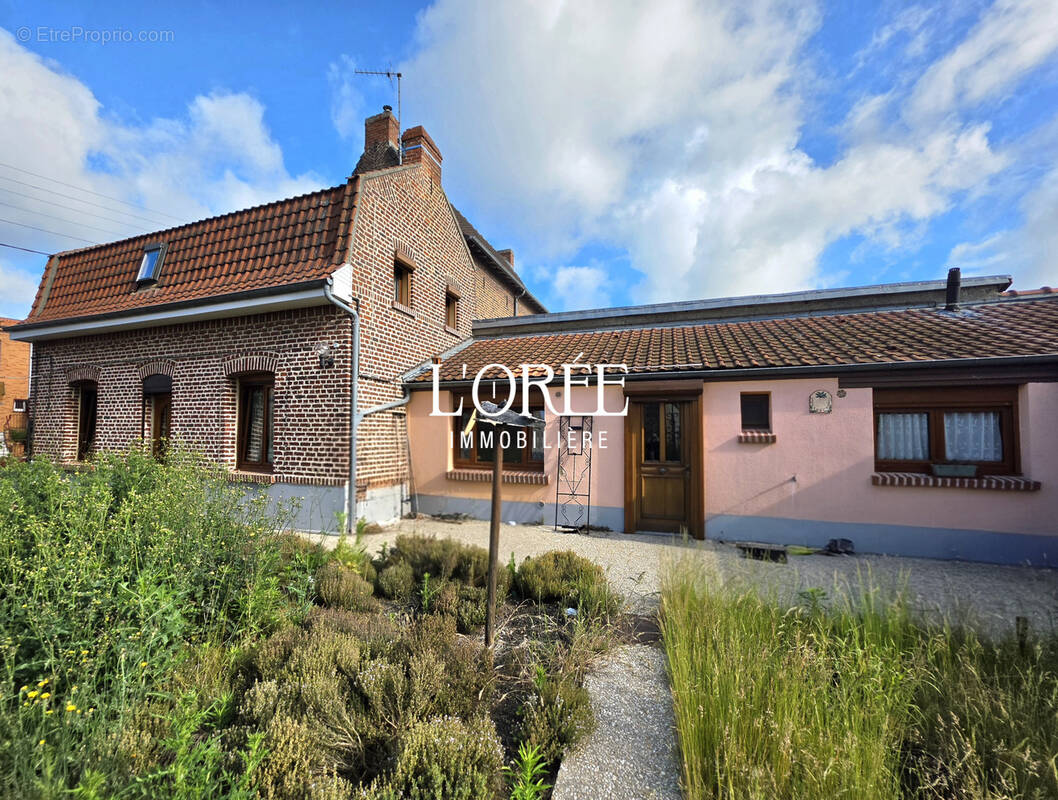 Maison à DOUVRIN