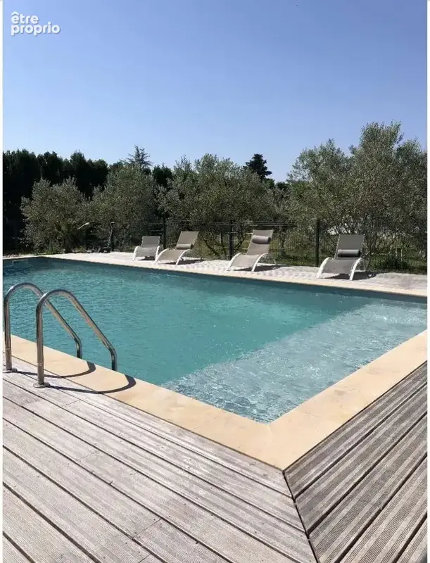 Villa avec piscine et dépendance aménagée sur 8000 m² de terrain clos et arboré. - photo 21