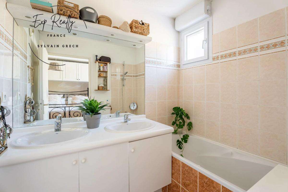 Appartement à MARSEILLE-13E