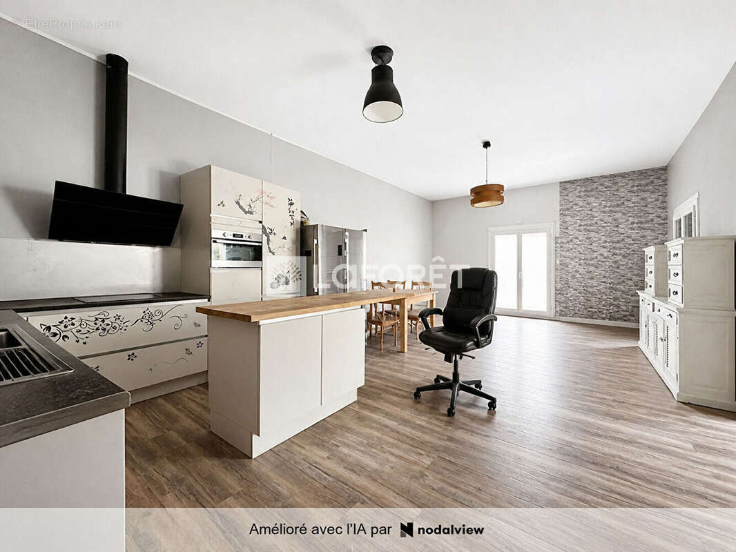 Maison La Grande Motte 7 pièce(s) 198 m2 - photo 3