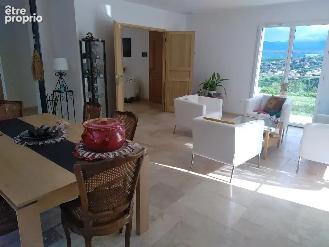 Maison 5 pièces 140 m² à vendre à Genilac (42800) - photo 7