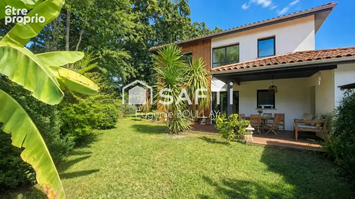 Photo 1 - Maison à ANGLET